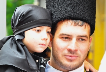 Отец и сын. / ***