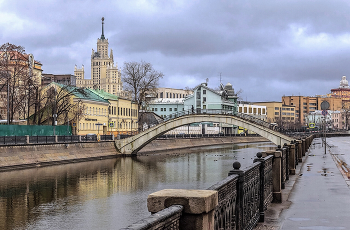 Обводной канал / Москва.
