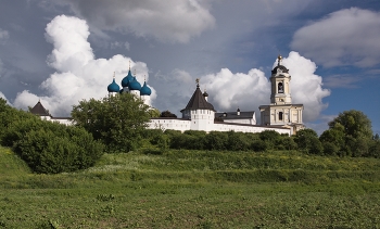 Июнь / ***