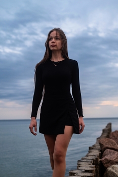 Ангелина идёт / модель Ангелина Табакова