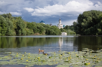 Июньская зарисовка / Сюжет из окрестностей старого города Серпухов. Подмосковье 2026.
