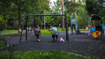 Качели / Парк