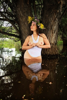 Аня / Больше новых и эксклюзивных фото на https://boosty.to/troickiipavel