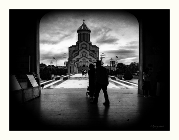 Врата света / ***