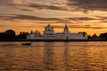 Ипатьевский монастырь / Ипатьевский монастырь Кострома