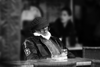 В кафе / ***