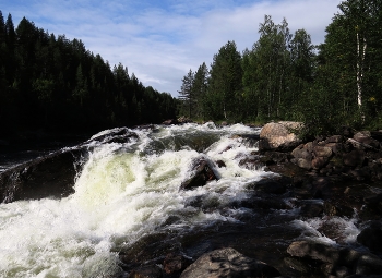 у водопада / водопад Черный падун, Колвица, Мурманская обл