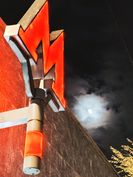 &nbsp; / Night lights