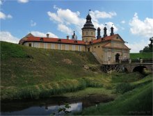 Дворцово-замковый комплекс Радзивиллов / Несвиж
Панорама из 10 вертикальных кадров в два ряда.
