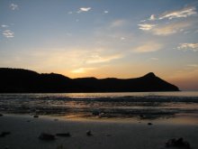 Утро / восход на берегу восточно-китайского моря (Республика Корея)