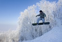 snowboarding / snowboarding