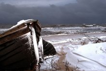 Когда-то была зима... / 2007.год... Несмотря на то, что зима в этом году нас балует, название фото решил оставить оригинальное... 
Рижский залив, г. Саулкрасты, Латвия