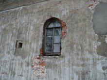 Окно в мир... / Окно в стене Юрьева монастыря.