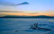 Вечер короткого дня / Снято на озере Экипурымтур (Северный Урал) в декабре прошлого года.