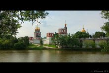 Новодевичий монастырь / HDR из 3х кадров с рук.