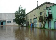 Пасьял... / Існуе легенда што пасьля сусветнай зьлівы застаўся на вадзе вадзін човен(...слухаўку тэлефонную проста здымі і не пойдзе на дно карабель...)