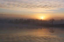 утро на озере / п.Пушкино, раннее утро на озере Святое.