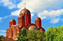в небе как дома / будущий кафедральный собор Минска
