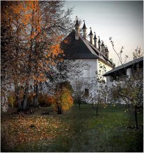Все еще Осень..... / в Саввино Сторожевском монастыре....