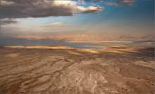 Цвета заката / Израиль, вид на Мертвое море с крепости Масада.