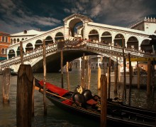 Canal Grande di Venezia / Venezia, Italia)
Il Canal Grande era un tempo un porto che si sta sviluppando la Repubblica di Venezia
