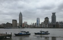 На мели / Раннее утро. берег реки Хуанпу. Шанхай