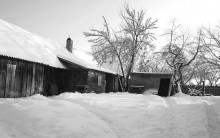 Деревенский мотив / зима,деревенский двор.