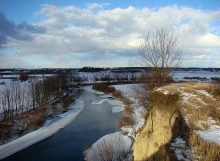 На крутом берегу / Река Стырь