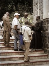 что сказал афромонах? / Израиль. У церкви Примата Св.Петра. Табха, Галилея