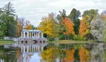 Вспоминая осень / г. Пушкин, Екатерининский парк, вид на Мраморный мост от Турецкой бани.
Второй день идёт дождь, небо без просвета, с удовольствием просмотрел прогулку по осеннему парку.