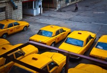 простой / снято из окошка "поганого" детского кафе
размещу в категорию "заброшенные сооружения".....