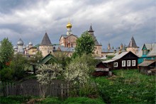 Перед дождем. / В Ростове Великом.