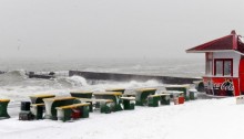 Зимний этюд. / Зимний, ветреный день на пляже в Одессе.