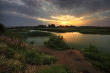 рассвет / 3 фото из серии