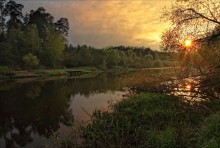 На закате / река Москва