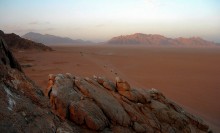 The Landscape #0278 / Эх, люблю я по Синаю ночью погонять...
Как только наступают сумерки и массы туристов гуськом покидают пустыню, наступает время личичек, тушканчиков, змей, скорпионов и моё :)