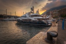 закат для богатых / бухта Монако