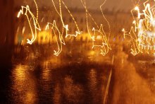 танец ночных огней / съемка без фокусировки набережной в свете фонарей
Санкт-Петербург