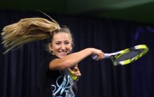 Первая ракетка / Виктория Азаренко - первая белоруска, которая стала №1 рейтинга WTA.

 В борьбе за кубок Открытого чемпионата Австралии, Азаренко обыграла Марию Шарапову и стала первой ракеткой мира!
