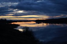 Дзвіна ў Дзісне / Цішыня, вечар, заход сонца.