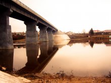Под мостом / Весна,Разлив реки Днепр,Дубровно