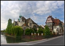 Страсбургский пейзаж / Очень живописные домики в Страсбурге. Снято летом 2011 г.