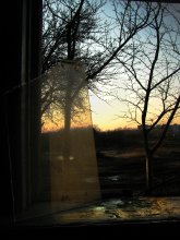 Окно / Вид из окна заброшенного дома. Минск.