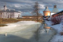 вологодская весна / Спасо-Прилуцкий монастырь. Вологда. основан в 1371 году