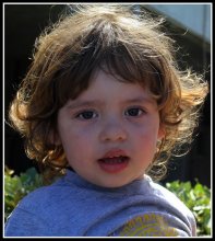 Малыш / Улица Тель-Авива.Очаровательный малыш.