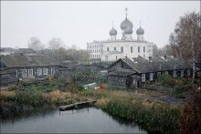 Первый, ещё осенний. / Вологодская область, Белозёрск.