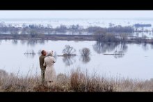В России весна / Уровень воды в Оке поднялся примерно на 5 м., живописно затопив окрестности на радость фотографам.