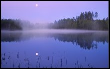 А Зори Здесь Тихие.... / Раннее утро на озере....

три дня подряд ловила себя на мысли,что участвую в съемках одноименного фильма....
туман,тишина,на 50 км ни одного человека....и...осколки мин,да линия Маннергейма...