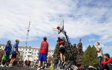 Сегодня праздник у ребят... / Стритбол