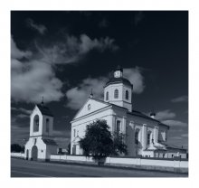 Раков. Спасо-Преображенская церковь / д.Раков, Воложинский р-н.  Построена в 1730-93гг